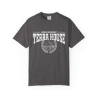 Unisex charcoal Comfort Colors graphic tee from Thtgrlreads featuring a vintage-style white print with "Zodiac Academy Terra House" text and mountain emblem, perfect for bookish fans.