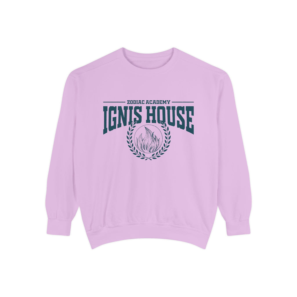 Zodiac Academy sweatshirt from thtgrlreads featuring a cozy oversized Comfort Colors crewneck with vintage-style "Ignis House" text and flame graphic in navy blue.