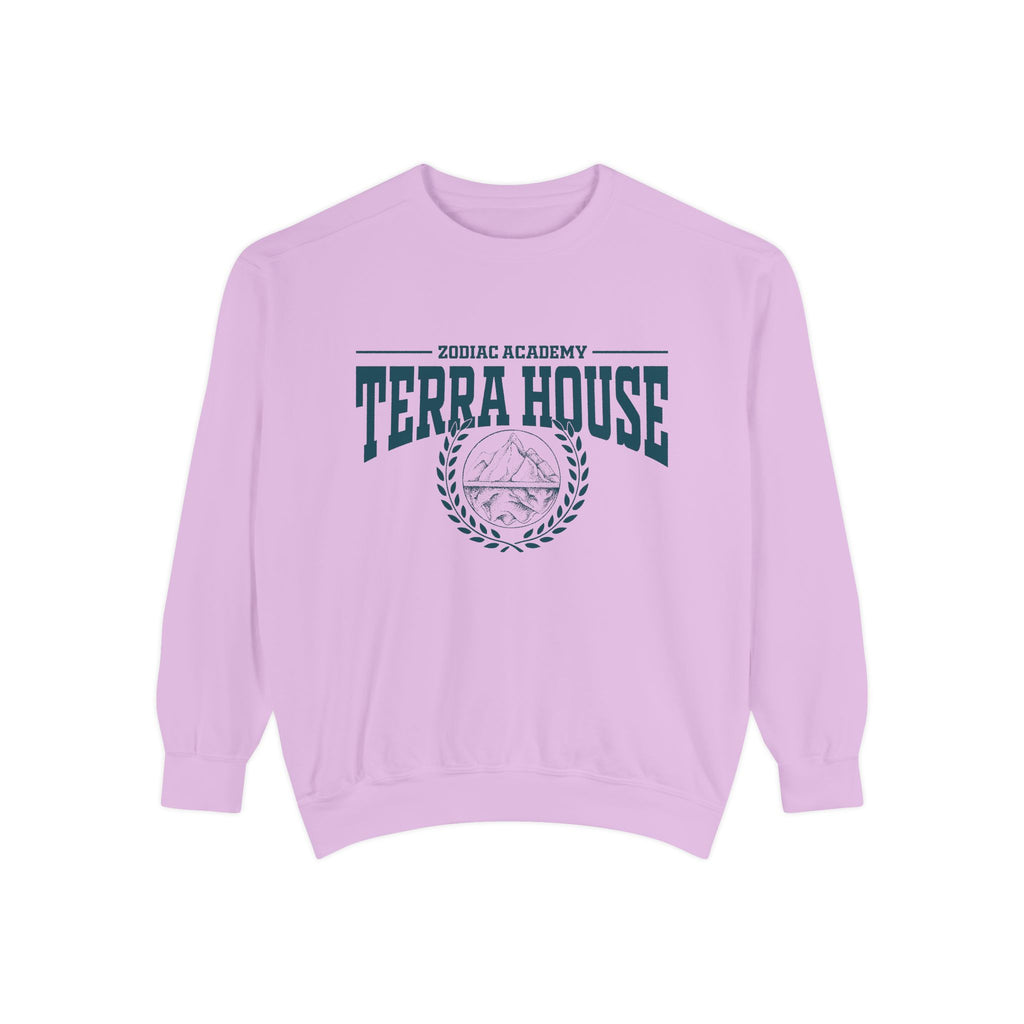 Zodiac Academy-themed lavender oversized crewneck sweatshirt from thtgrlreads featuring bold "Terra House" text and a vintage-style emblem, part of the Back to School collection.